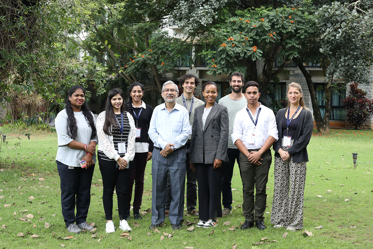 Participants of the programme, Artificial Intelligence and Applications for Managers, on 18th October 2022. Programme Director Prof. Rahul De is seen with them.