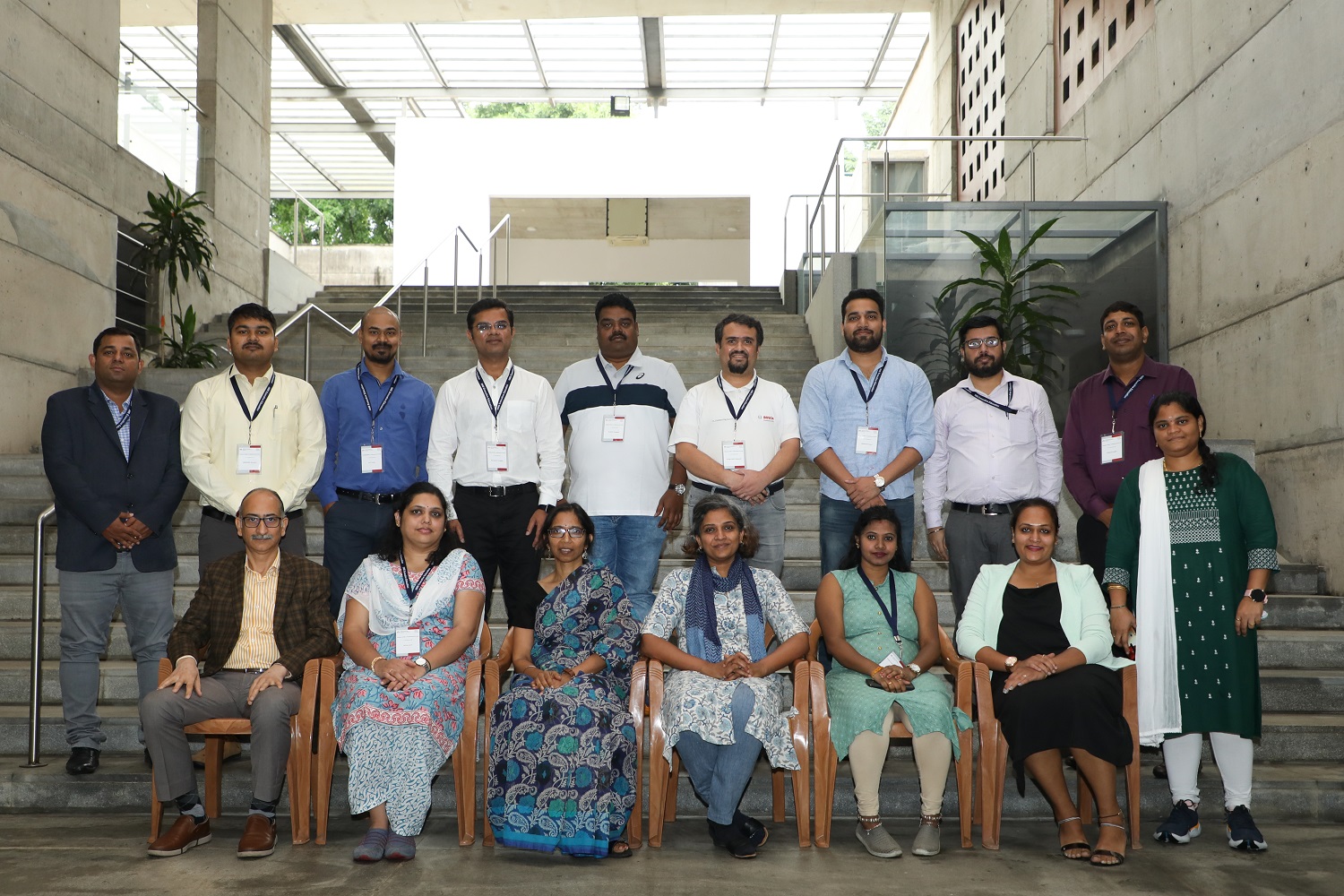 Participants of the Programme from Workplace Conflict - An Opportunity for Growth on November 24, 2022. Programme Director Prof. Hema Swaminathan is seen with them.