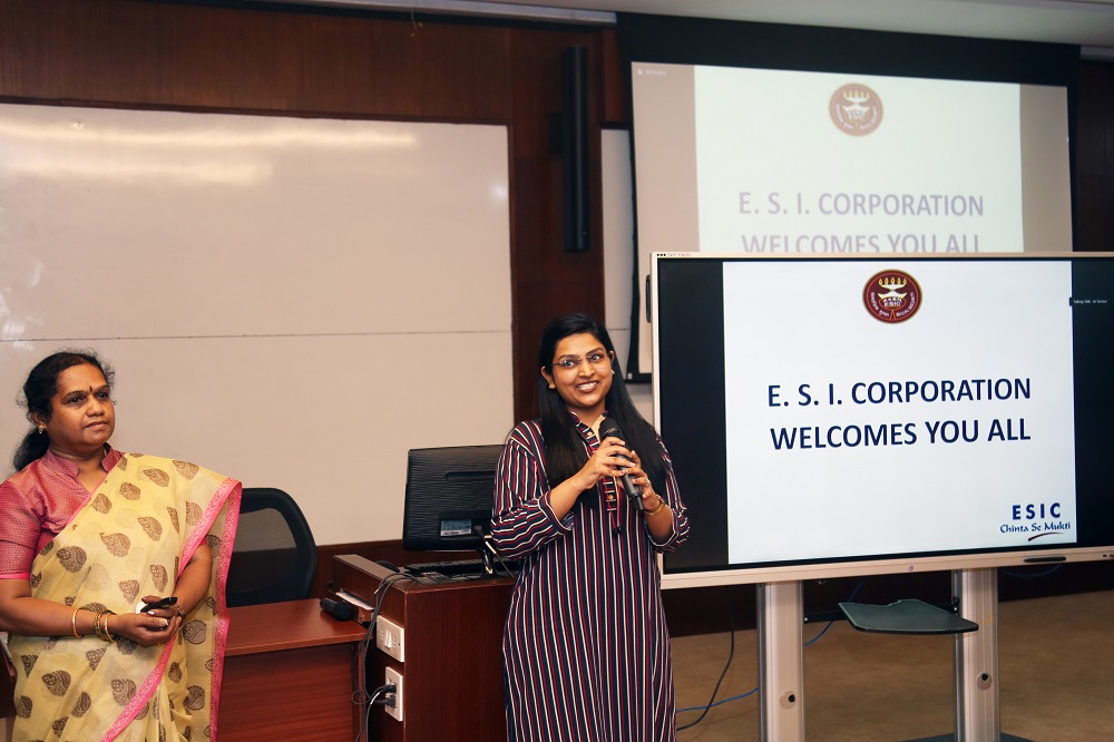 Ms Vaishali Gupta, of NetWorth club at IIMB, welcomes Ms. Jyothi to the session and speaks about the activities of the club.
