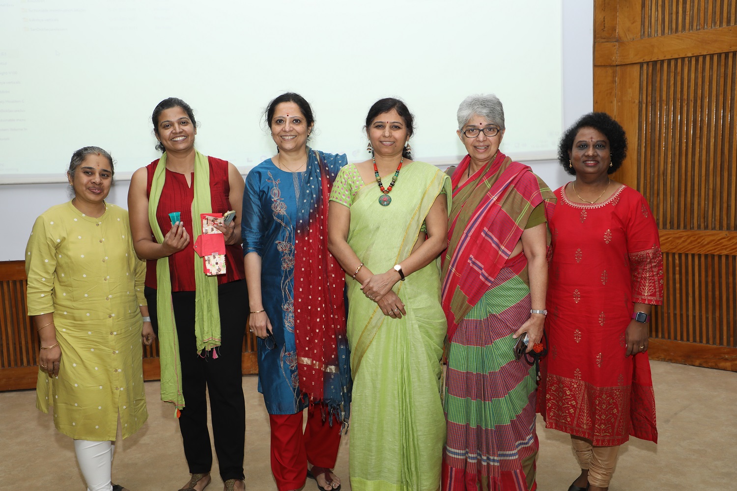 The Sustainability Task Force at IIM Bangalore organised an engaging and interactive session on ‘Women’s Health: Safe & Sustainable Management’, on 13 December, 2022.