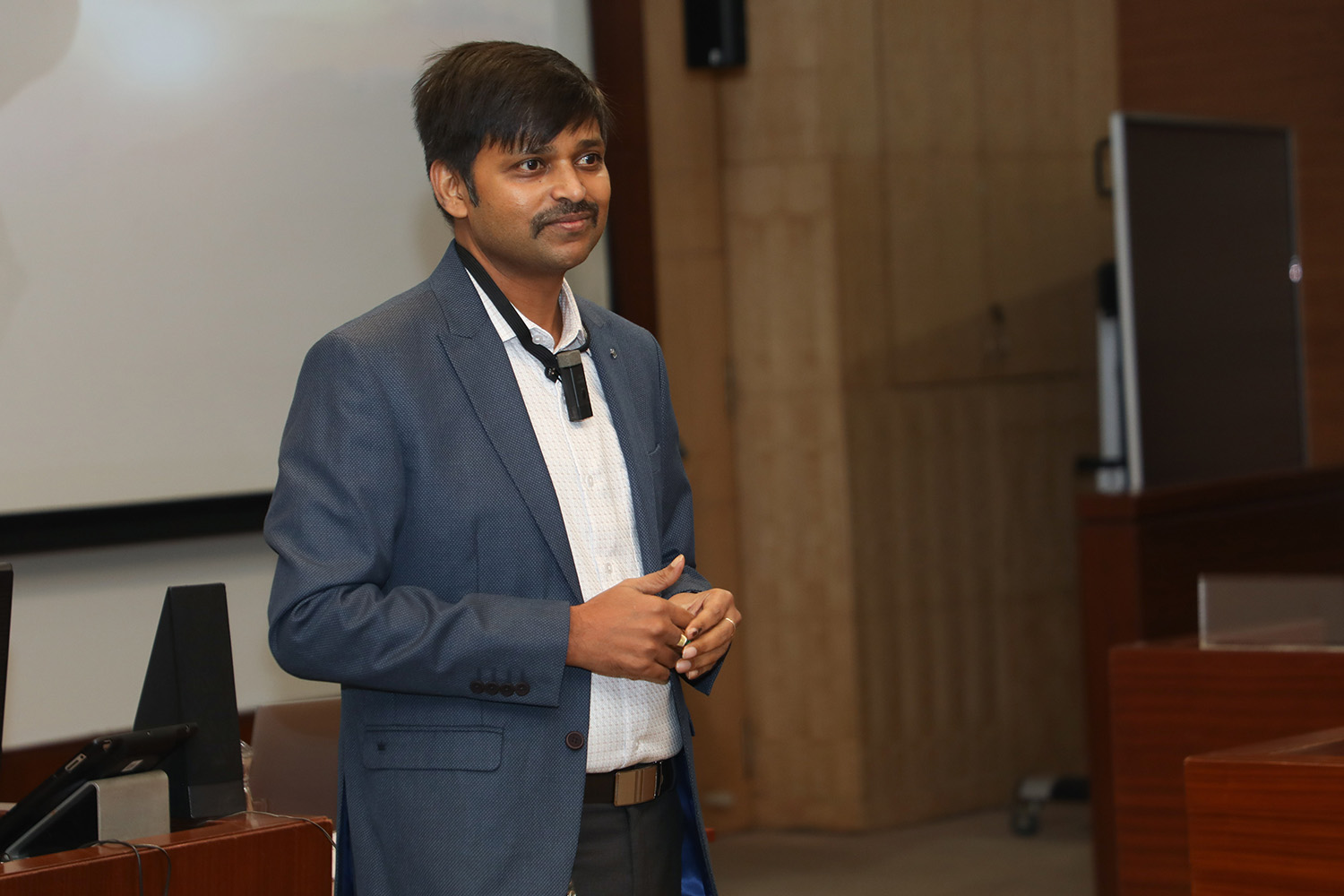 Pradeep Kumar Mishra, Senior Director, Software Engineering – Global Order Management Engineering and Architecture Lead, Dell Technologies, delivers a special lecture on & Digital Leadership Principles & during a session organized by the Executive Post Graduate Programme in Management (EPGP) Seminar Committee as part of its Seminar Series, on 17th May 2023.