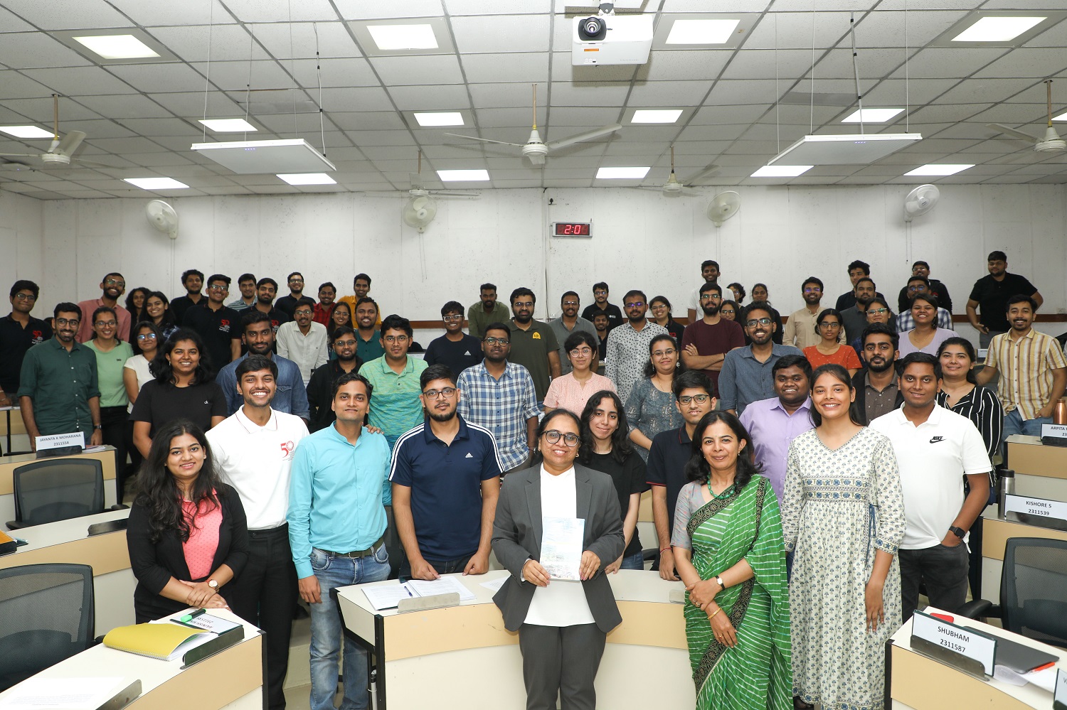 Bhavani Koti, Director, PwC and alumna of IIM Bangalore, addressed first-year PGP students of the ‘Advances in Business Communication’ core course on ‘Business Storytelling and Non-verbal communication ensuring a complete communication process’ on 17th August 2023. Dr Deepti Ganapathy, faculty in the area of Management Communication at IIMB, facilitated the talk.