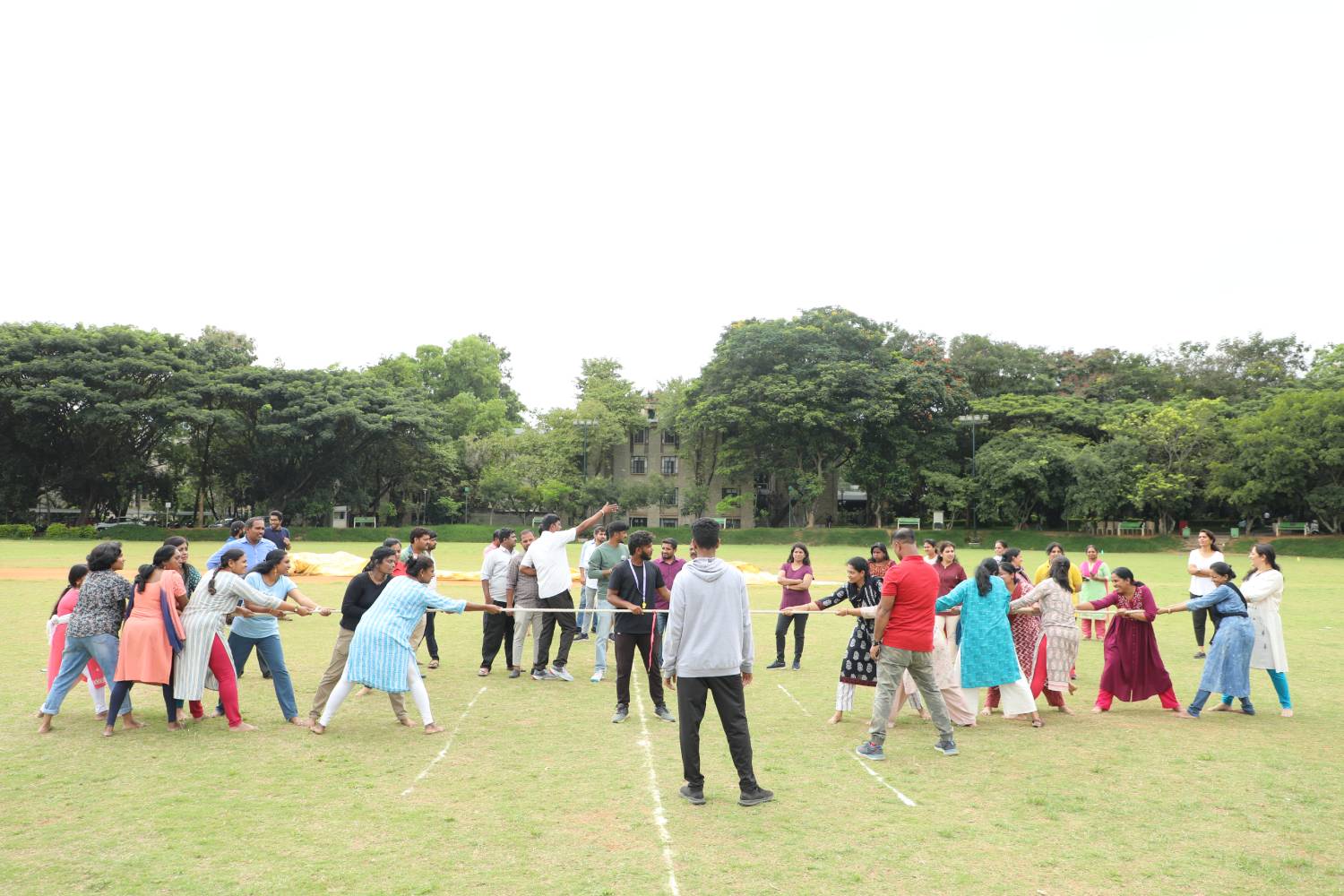 The Staff Recreation Club of IIMB organized a plethora of sports events to mark the 50th Foundation Day celebrations of IIMB. The events were held for over a week in September.