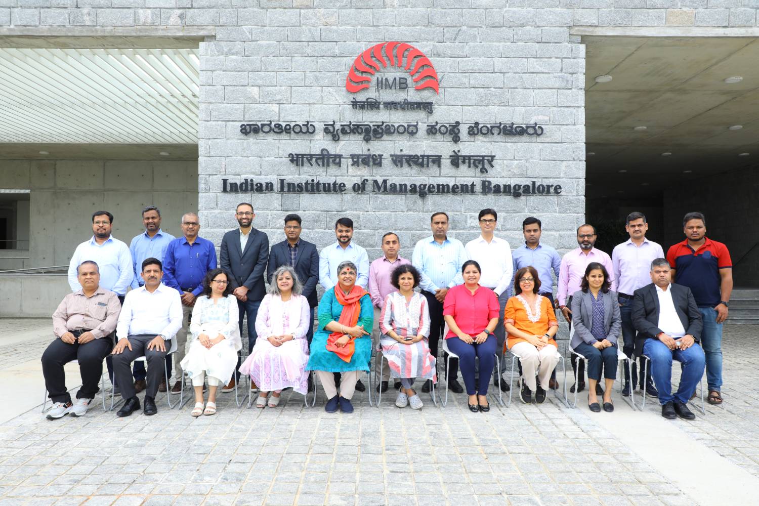 Participants of the ‘Story Telling for Business Managers’ programme, with the Programme Directors at IIMB, on 14th September 2023.