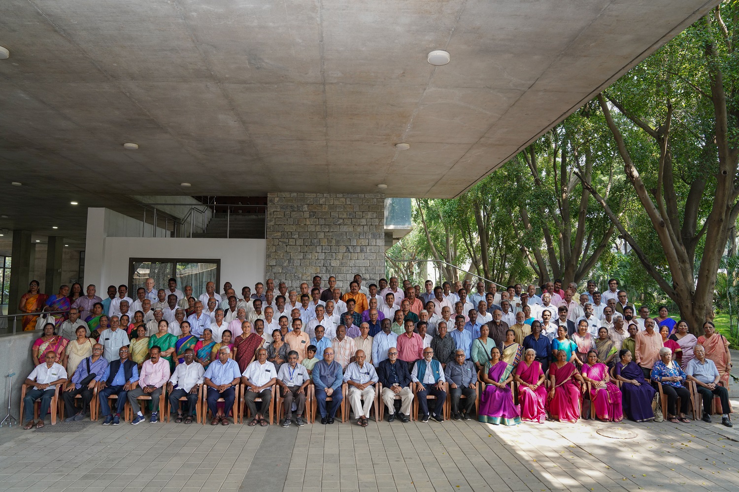 Former faculty and staff were felicitated by IIMB Director Professor RT Krishnan during the Institute’s Golden Jubilee celebrations ​on 27th October 2023.