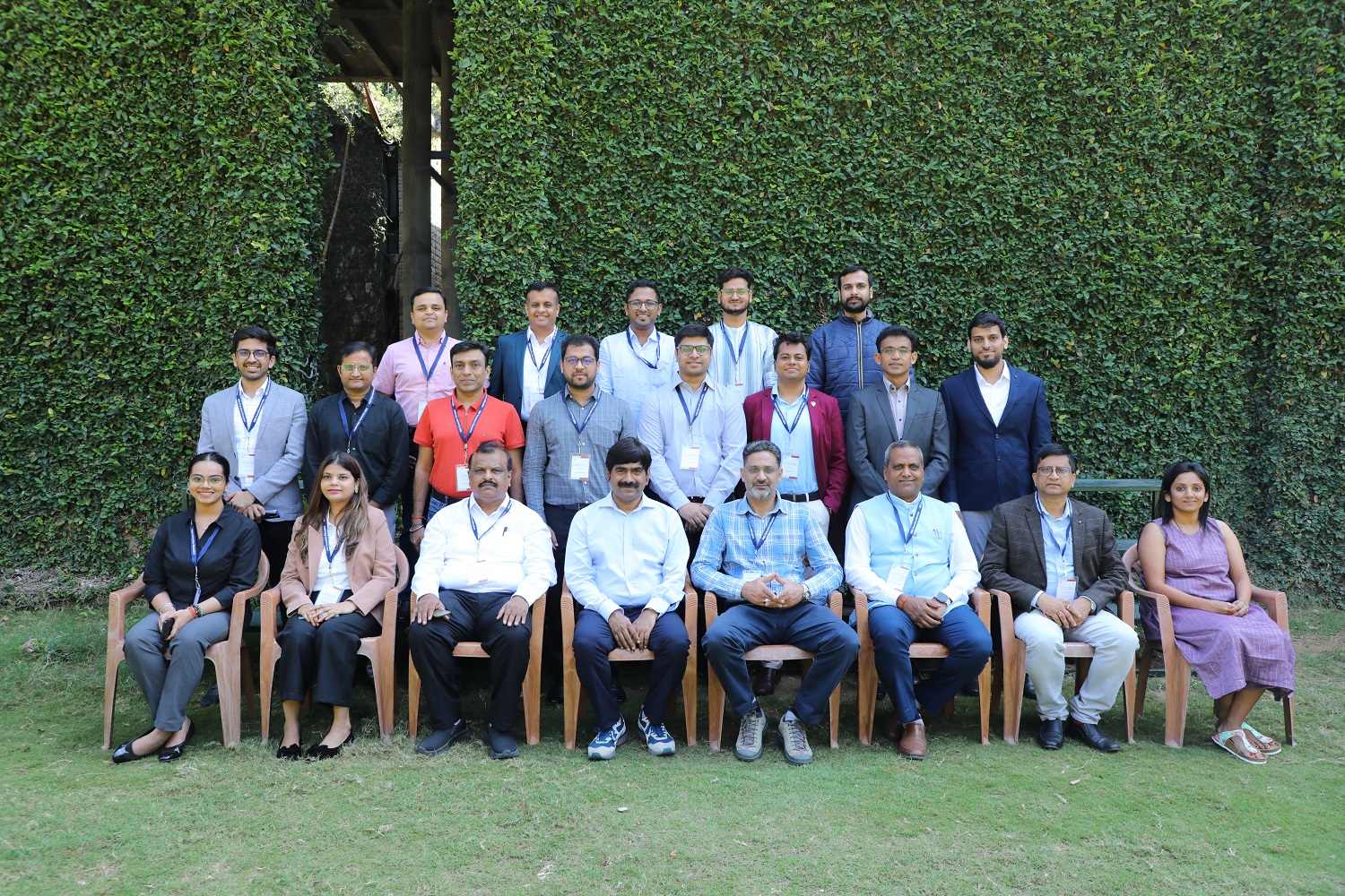 Participants of the Executive Education Programme, ‘AI for Senior Leaders (MFDs) for Aditya Birla Sunlife Mutual Fund’, along with the Faculty Programme Director, on 20th November 2023.