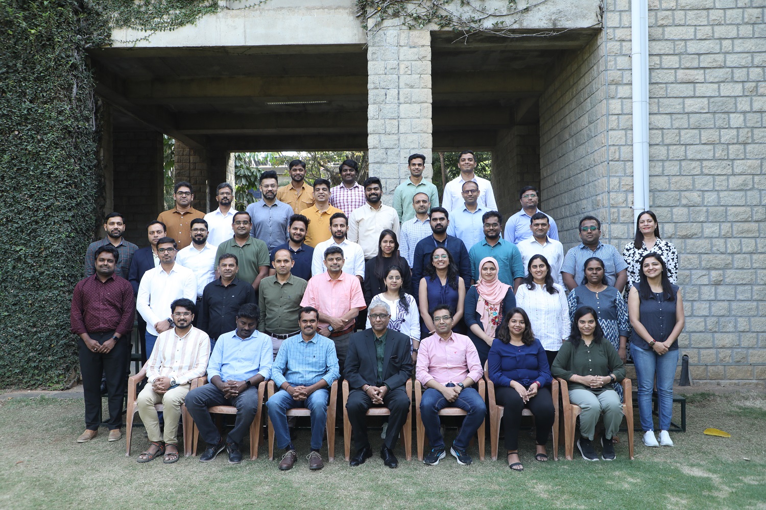 Participants of Batch 2 of the Executive Education Programme, ‘Data Science and Artificial Intelligence’, along with the Faculty Programme Director, on 23rd February 2024.