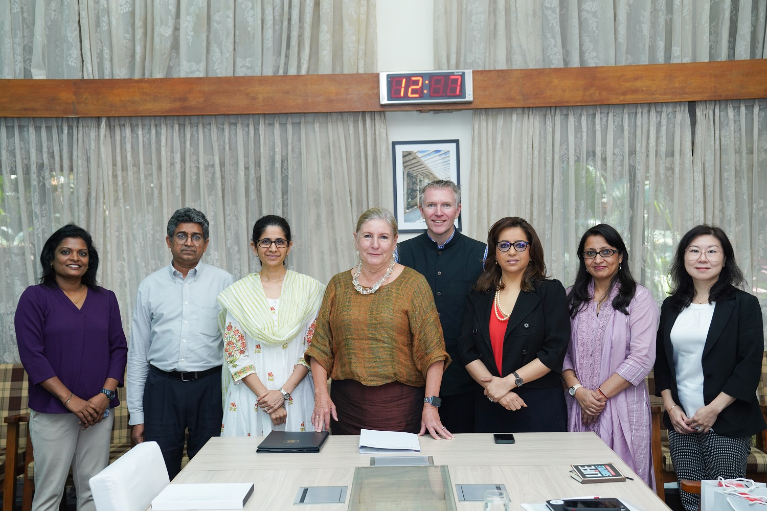 Prof. Mukta Kulkarni, Dean of Academic Programmes at IIMB, exchanges an MoU with Prof. Jenni Lightowlers, Executive Dean, Business and Law, Deakin University, Australia, on 23rd April 2024, towards enhanced cooperation between the two schools in research excellence.