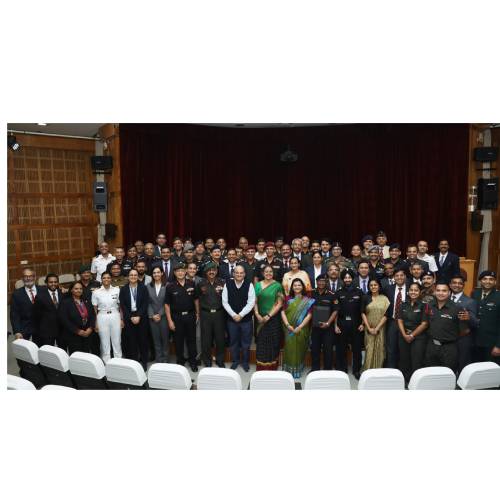 60 officers of the Defence Forces complete management program at IIM ...