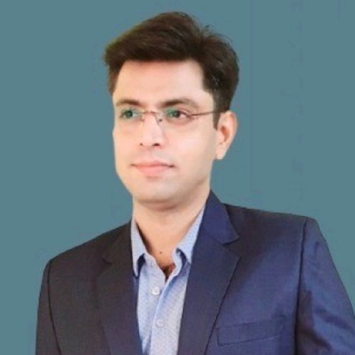 PGPEM student Ajay Kumar Agastya wins Case competition at IIM Indore