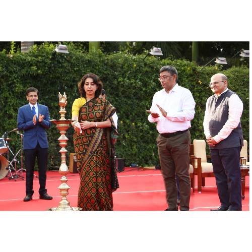 IIMB welcomes record number of 531 students to PGP & 75 to PGP in Bus...