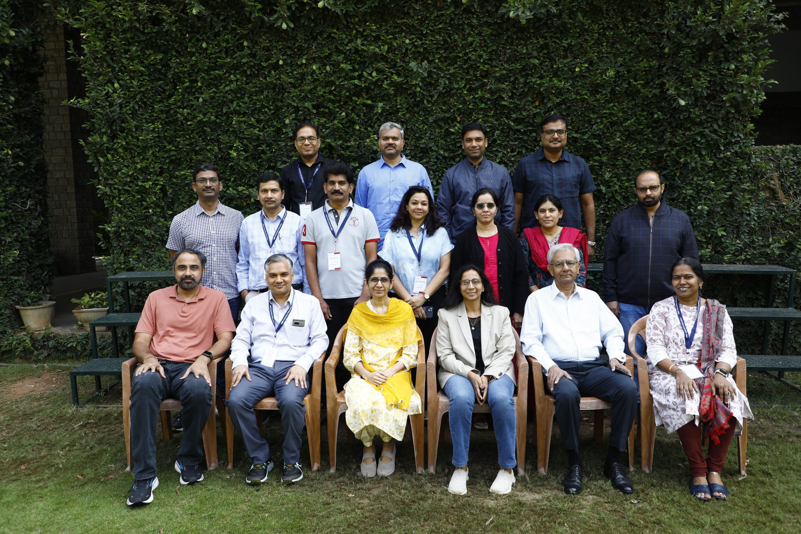 Participants of the EEP programme, ‘Strategic Leadership Programme for Engineering Leadership at Salesforce’, with the faculty programme directors, on 09th December 2024.