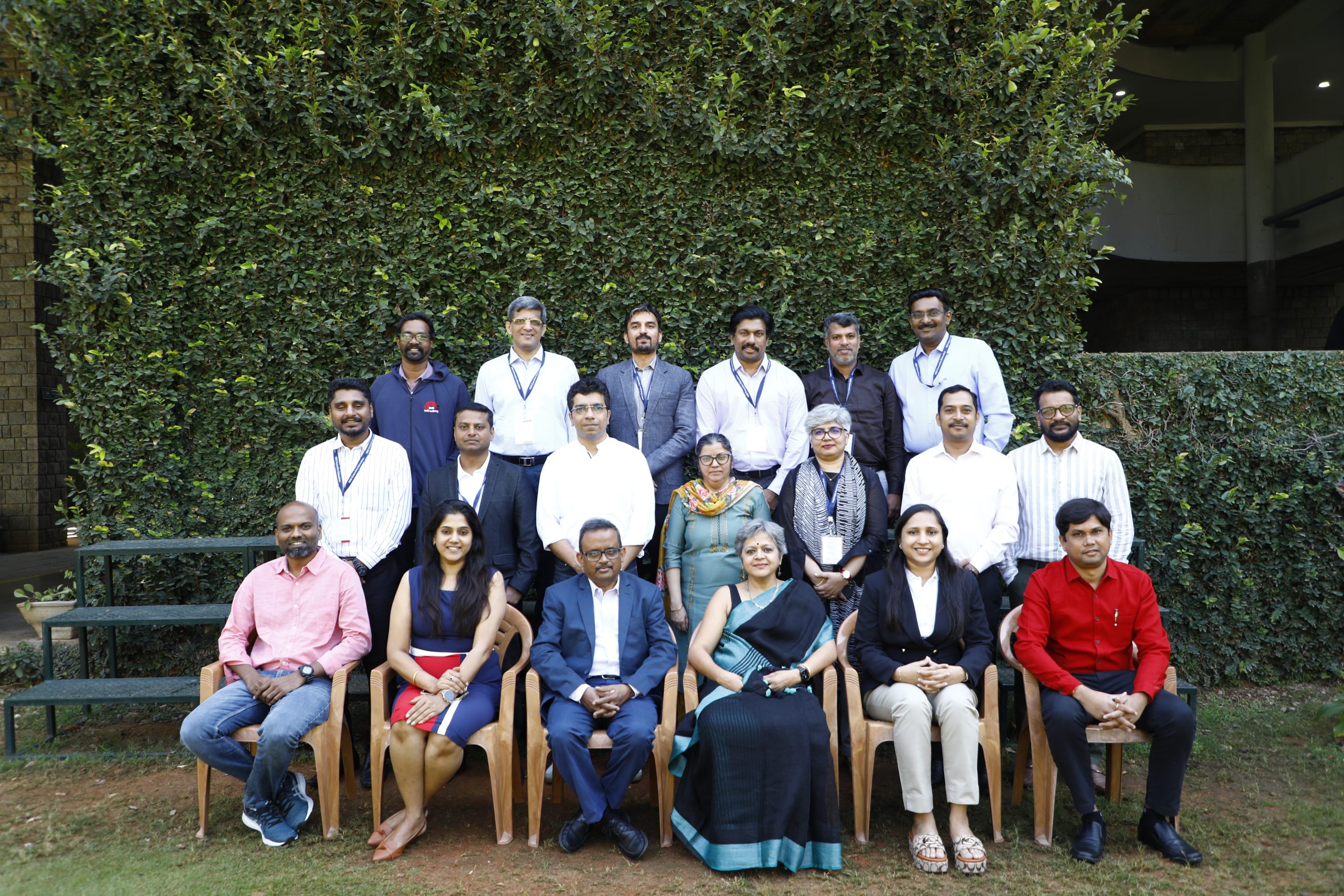 Participants of the Executive Education Programme, ‘Divergent Leadership’, along with the Faculty Programme Director, on 27th January 2025.