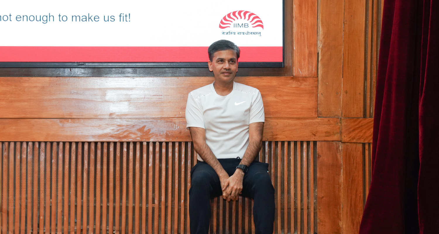 Prof. Sourav Mukherji, Dean of Alumni Relations & Development at IIMB, marathon runner and sports and fitness enthusiast, addressed the IIMB community on Health & Fitness, focusing on nutrition and exercise. The session, conducted on May 28th, was organised by the Human Resources Department of IIMB and supported by the IIMB Health Centre led by Dr Ravi Kumar.