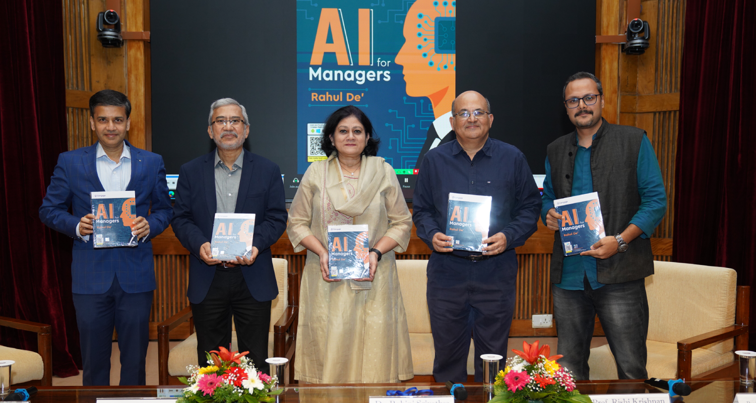 (L-R) Prof. Sourav Mukherji, Dean, Alumni Relations & Development, IIMB; Prof. Rahul Dé, retired faculty of Information Systems, IIMB; Dr. Rohini Srivathsa, Chief Technology Officer, Microsoft India & South Asia; Prof. Rishikesha T. Krishnan, Director, IIMB; Prof. Shankhadeep Banerjee, Chairperson, CSITM, launched Prof. Rahul Dé’s latest book, ‘AI for Managers’, at IIMB, on 24th May 2025.