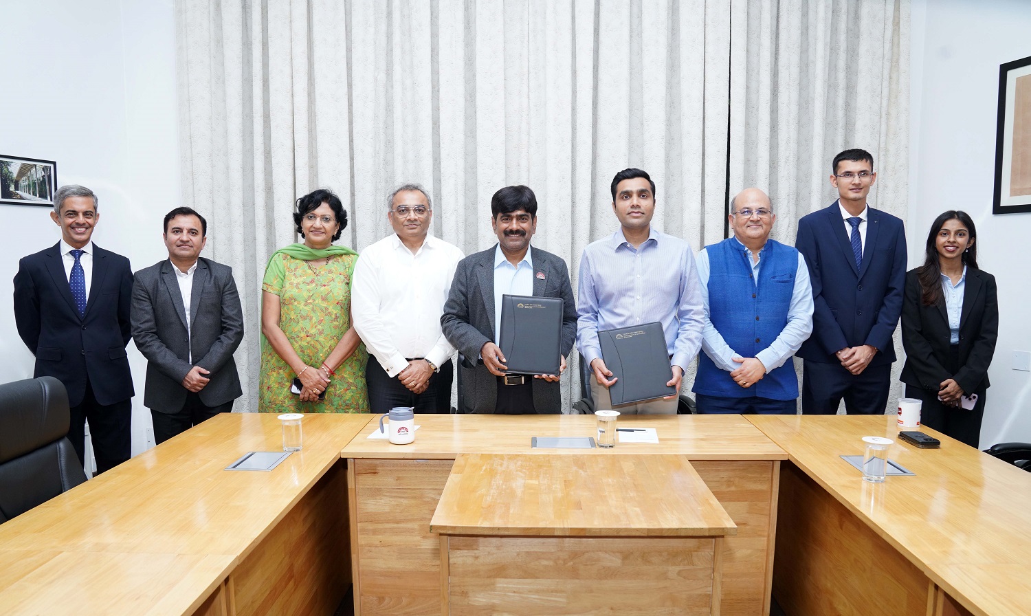 IIM Bangalore, in collaboration with the Adani Group, hosted the launch of ‘Futuremakers: The Adani Accelerated Leadership Program (AALP) Scholarship’ on 30th September 2025. This MoU marks to a significant step towards empowering students and nurturing future leaders through education and opportunity."