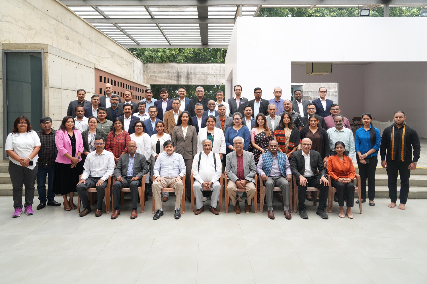 Participants of Batch 7 of the ‘Independent Directors Certificate Programme’, with the faculty Programme Directors, Prof. Anil B Suraj and Prof. S Raghunath, as well as S Parthasarathy, Chief Programme Officer, Executive Education Programmes, on 29th November 2025.
