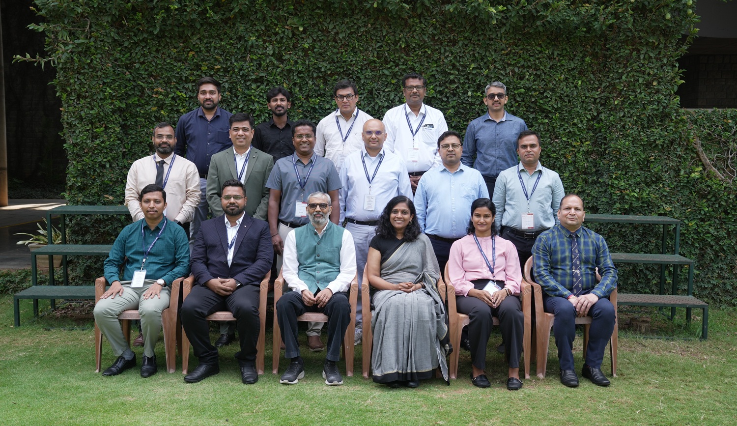 Participants of the Executive Education Programme, ‘Workplace Conflict: An Opportunity for Growth’, along with the Programme Directors, Prof. Deepak Malghan and Prof. Sushmita Usha Devarajan, on 28th September 2026.