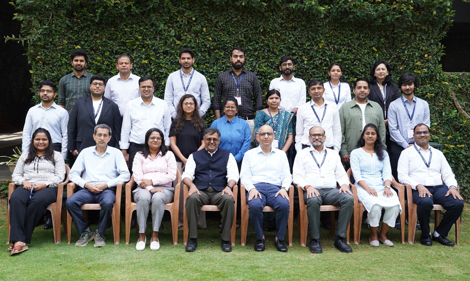 Participants of the Executive Education Programme, ‘Navigating the Alternative Investments Industry’, along with the Programme Directors, Prof. Venkatesh Panchapagesan and Prof. Ritesh Vohra, on 5th October 2026.